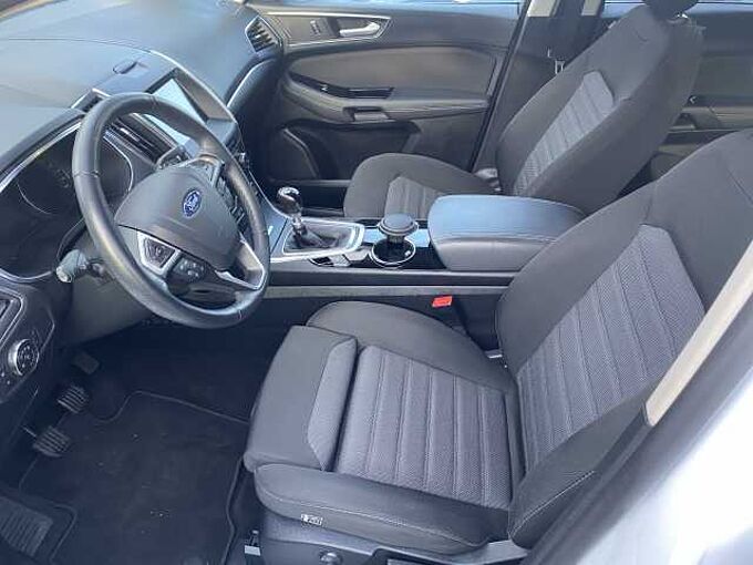 Ford S-MAX Titanium TDCI 7-Sitzer 1. Hdn.