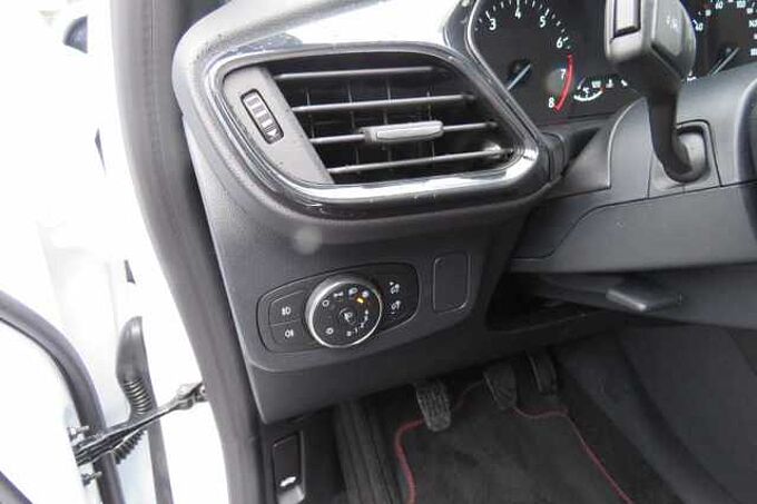 Ford Puma Hybrid ST-LINE Design Winterpaket