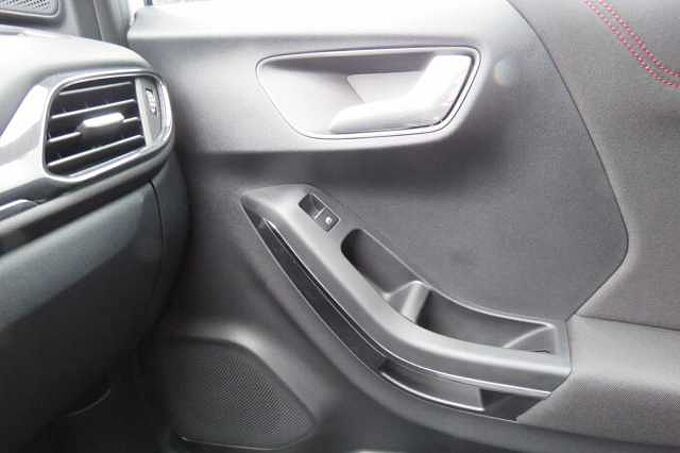 Ford Puma Hybrid ST-LINE Design Winterpaket