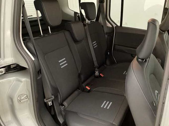 Ford Tourneo Courier Active Elektro 2 TKM