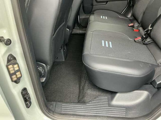 Ford Tourneo Courier Active Elektro 2 TKM