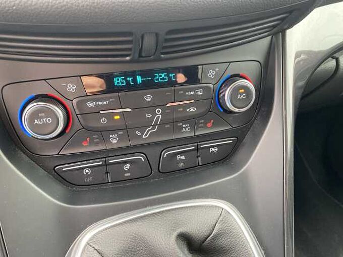 Ford C-Max Titanium/Navigation 23TKM