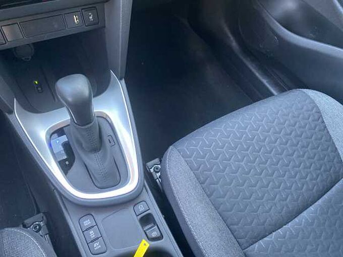 Toyota Yaris Cross Automatic Hybrid 11TKM