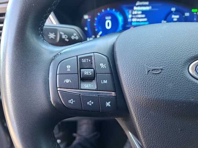 Ford Kuga PHEV TITANIUM Navi AHK RFK