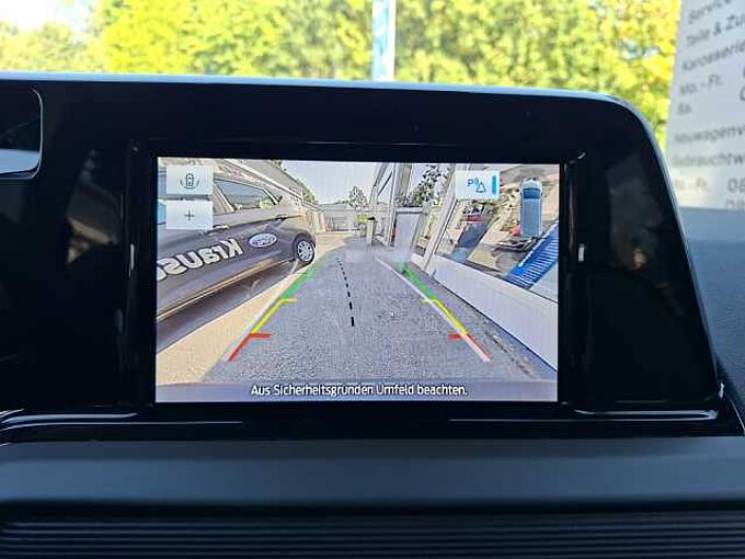Ford Tourneo Courier Titanium Automatic