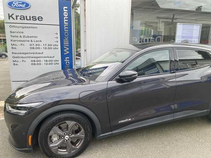 Ford MACH-E Extended Range 99KWH Pano 26TKM AHK