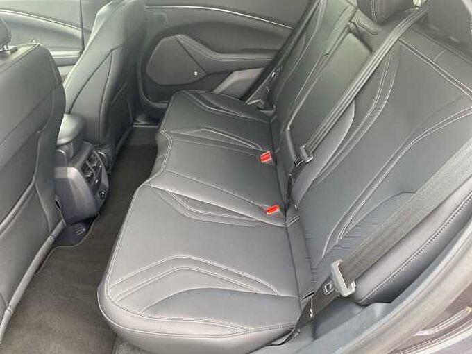 Ford MACH-E Extended Range 99KWH Pano 26TKM AHK