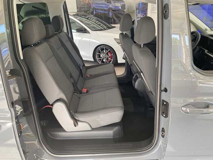 Ford Grand Tourneo PHEV Connect Titanium L2