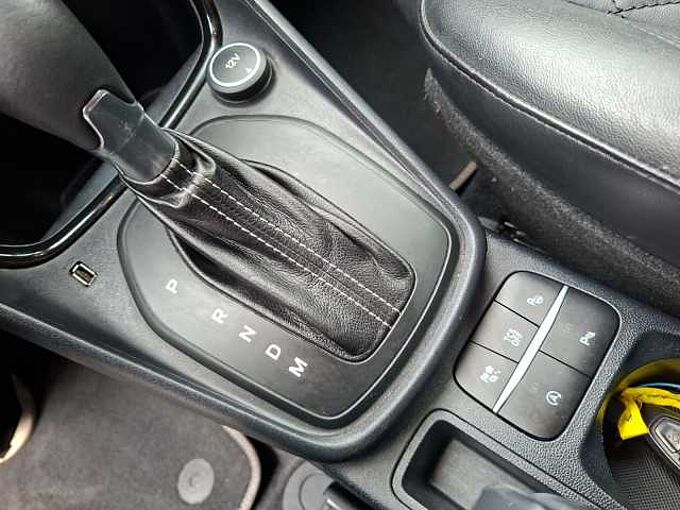 Ford Puma Vignale Autom AHK Leder B&O RFK