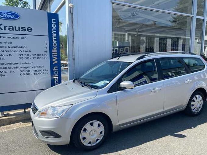 Ford Focus 1.6i Turnier AHK