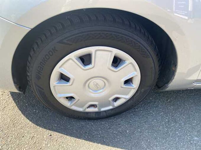Ford Focus 1.6i Turnier AHK