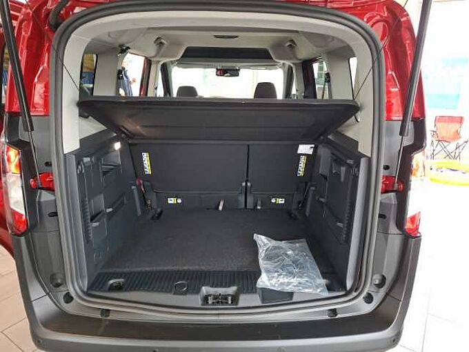 Ford Tourneo Courier Active Automatic