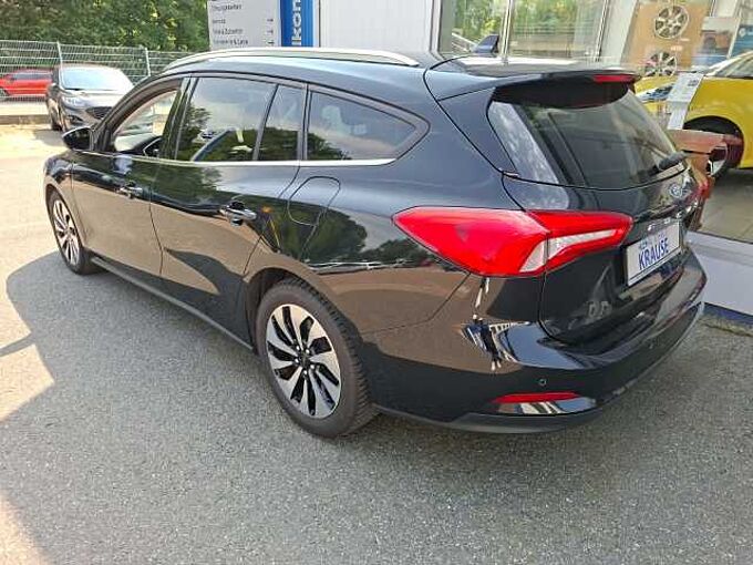 Ford Focus Cool & Connect