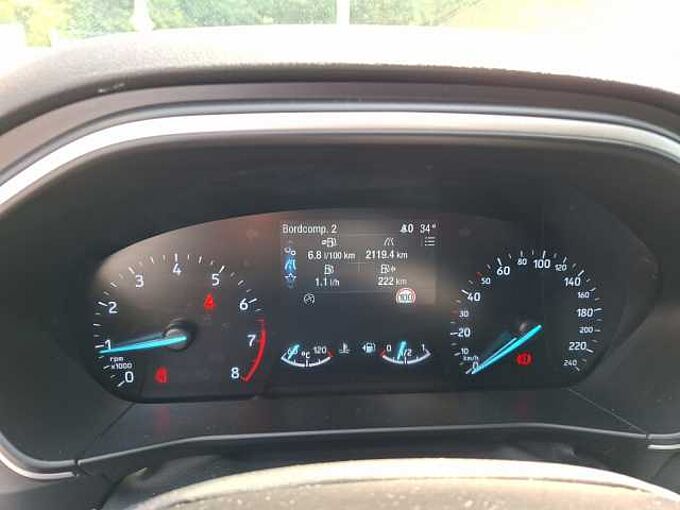 Ford Focus Cool & Connect