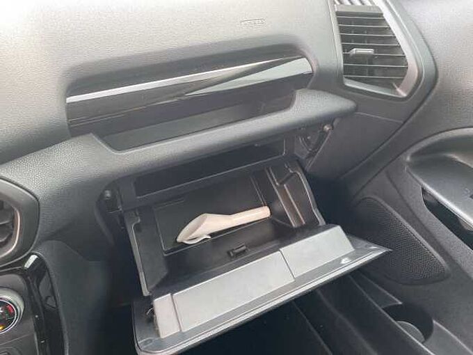 Ford EcoSport ST Line 103kw Navi