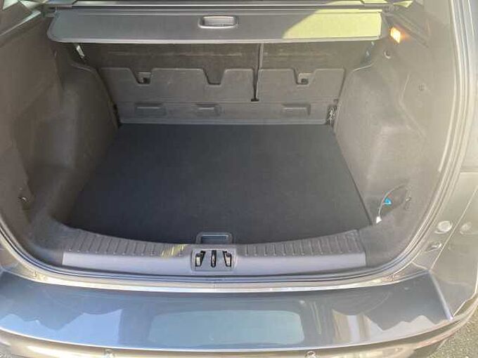 Ford Kuga ST-Line Automatic 4x4 AHK 2.1To