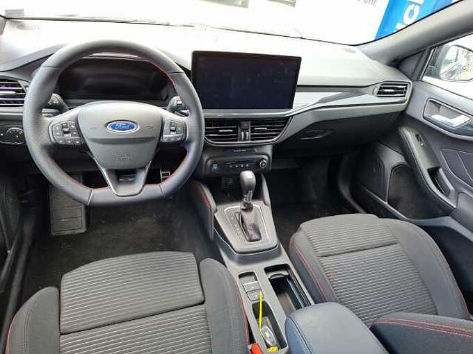 Ford Focus Turnier Hybrid Automatic ST- Line X