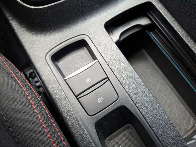 Ford Focus Turnier Hybrid Automatic ST- Line X