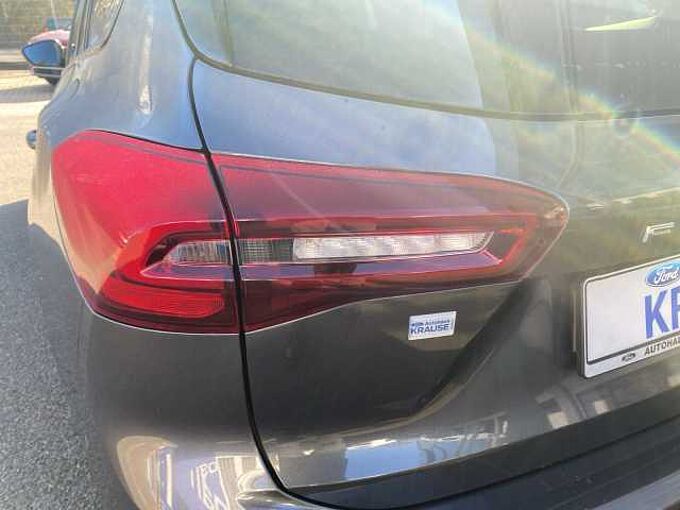 Ford Focus ST-Line X Automatic AHK