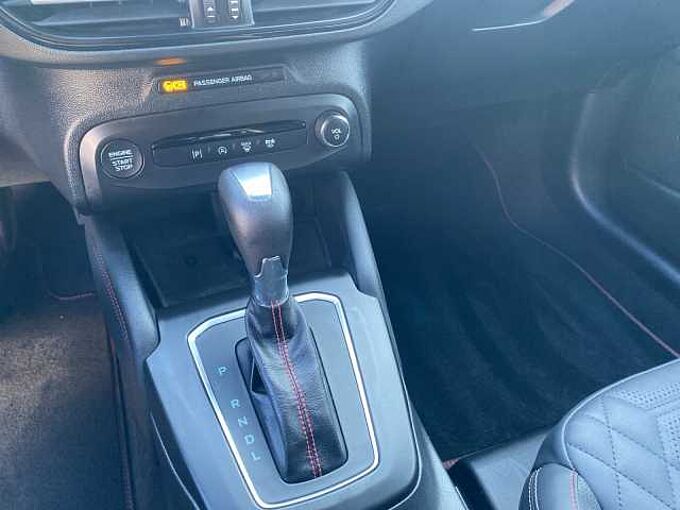 Ford Focus ST-Line X Automatic AHK