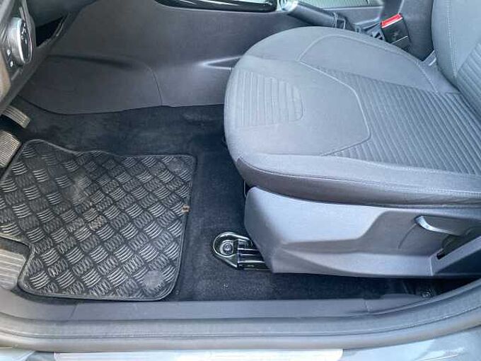 Ford Focus Titanium Automatic Neuer Motor