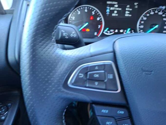 Ford EcoSport ST Line AHK 16 TKM