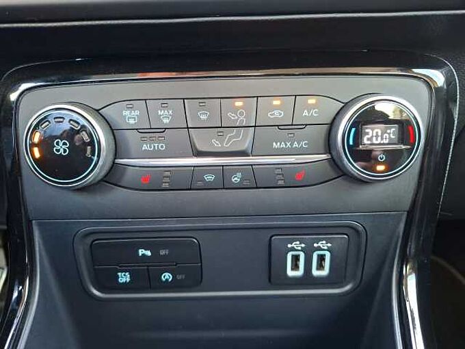 Ford EcoSport ST Line AHK 16 TKM