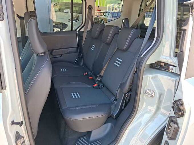 Ford Tourneo Courier Active Elektro 2 TKM