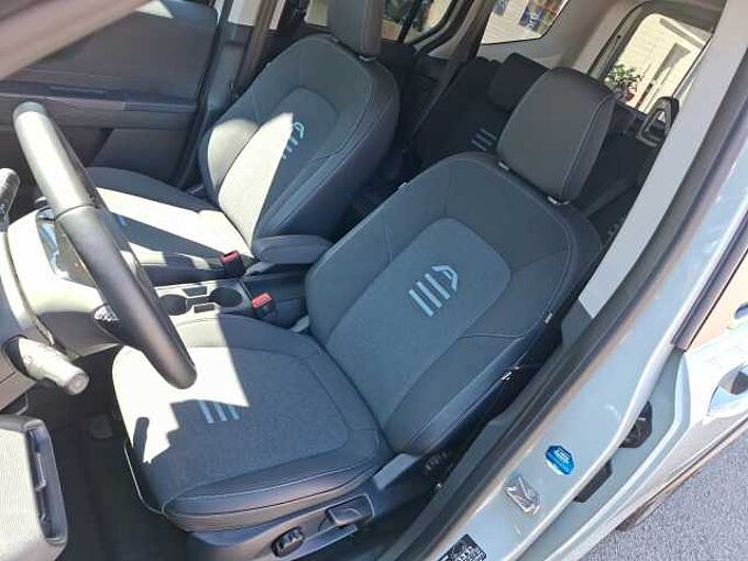 Ford Tourneo Courier Active Elektro 2 TKM