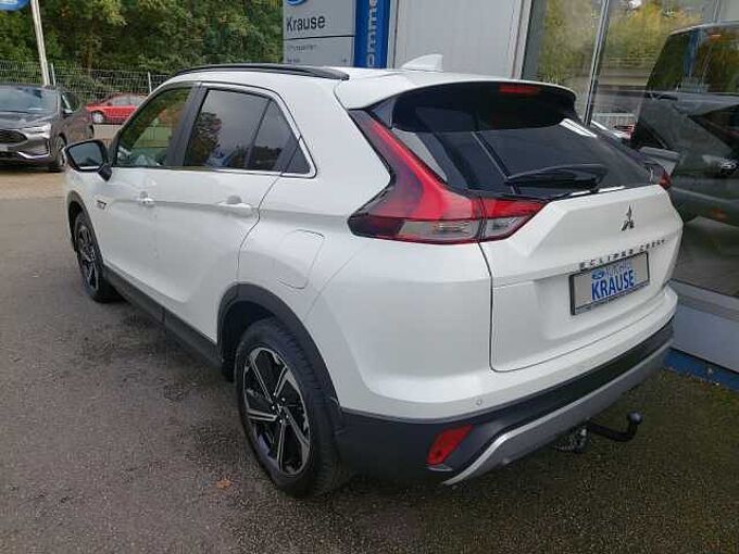 Mitsubishi Eclipse Cross Plug-in Hybrid Plus AHK 1. Hand