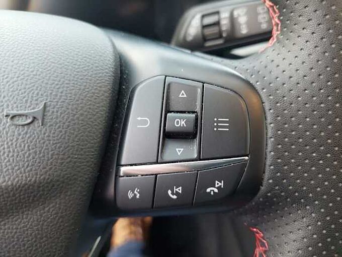 Ford Kuga ST Line X 1. Hd. B&O Headup