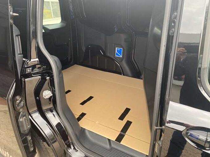 Ford Transit Courier Limited Automatic AHK