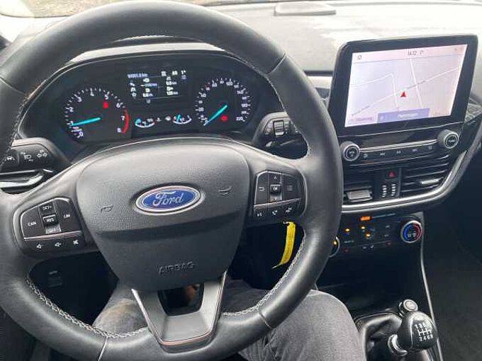 Ford Fiesta Cool&Connect Navi Wipa