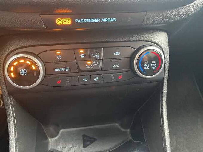 Ford Fiesta Cool&Connect Navi Wipa