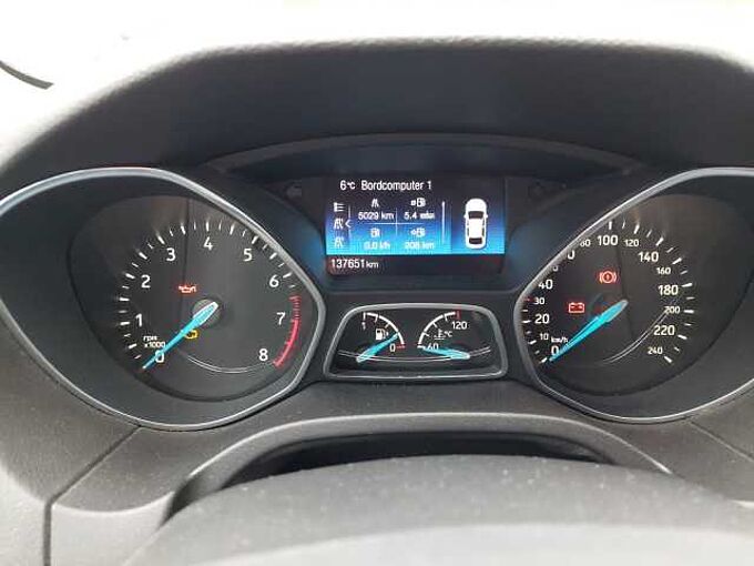 Ford Focus Turnier Business Klimaautom. LM