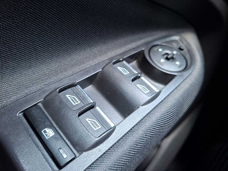 Ford C-MAX SPORT WiPa NAVI
