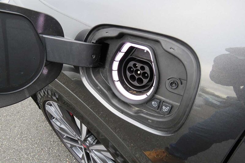 Ford Kuga PHEV ST-LINE X/Pano/AHK/20 Zoll Alu