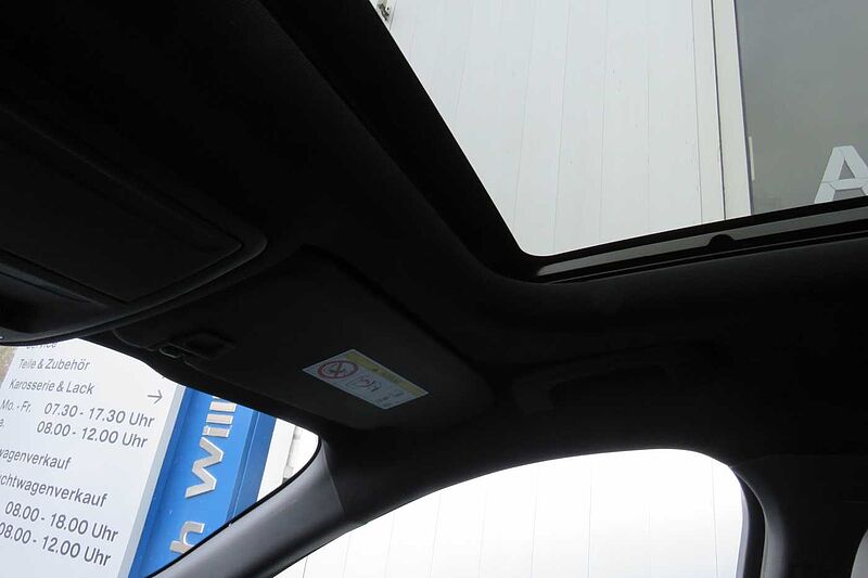 Ford Kuga PHEV ST-LINE X/Pano/AHK/20 Zoll Alu