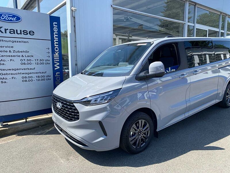 Ford Tourneo Custom 320 L2 Automatic Titanium 125kw