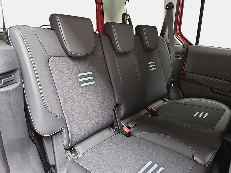 Ford Tourneo Courier Active Automatic