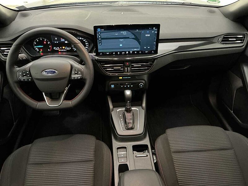 Ford Focus Automaitic Hybrid ST-Line AHK