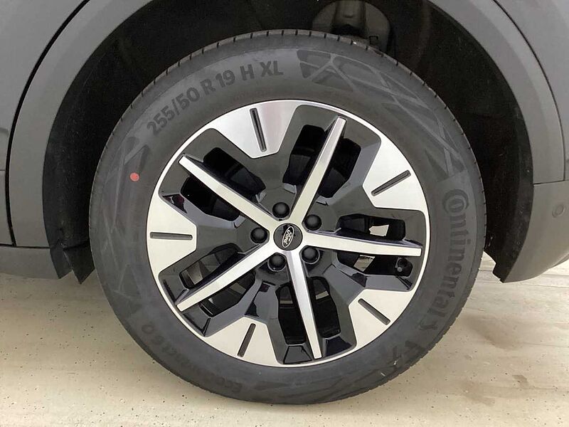 Ford Explorer 4WD Ext. Range 8 TKM
