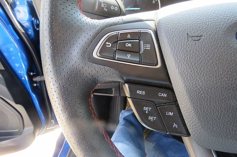 Ford EcoSport ST-Line 18'LM Navi
