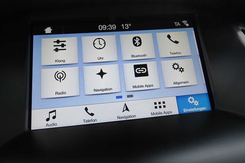 Ford Focus Turnier Titanium Navi AHK 85TKM