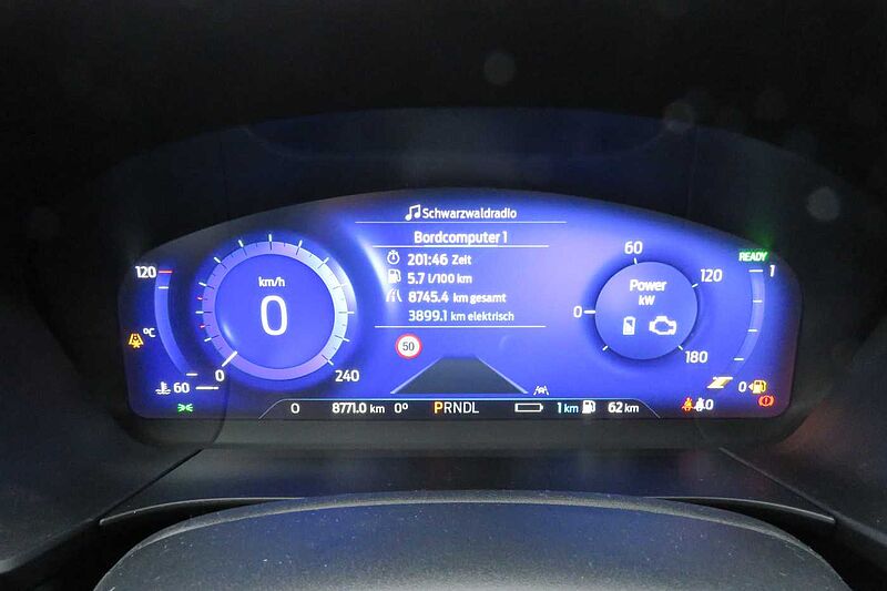 Ford Kuga 2.5 PlugIn Hybrid TITANIUM X AHK Navi