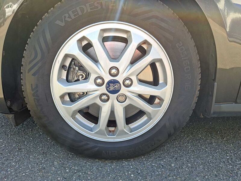 Ford Grand Tourneo Connect L2 Trend AHK