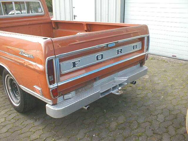 Ford Verkauft : Pick-Up F100 1.Hdn. Klima, V8, Automatic