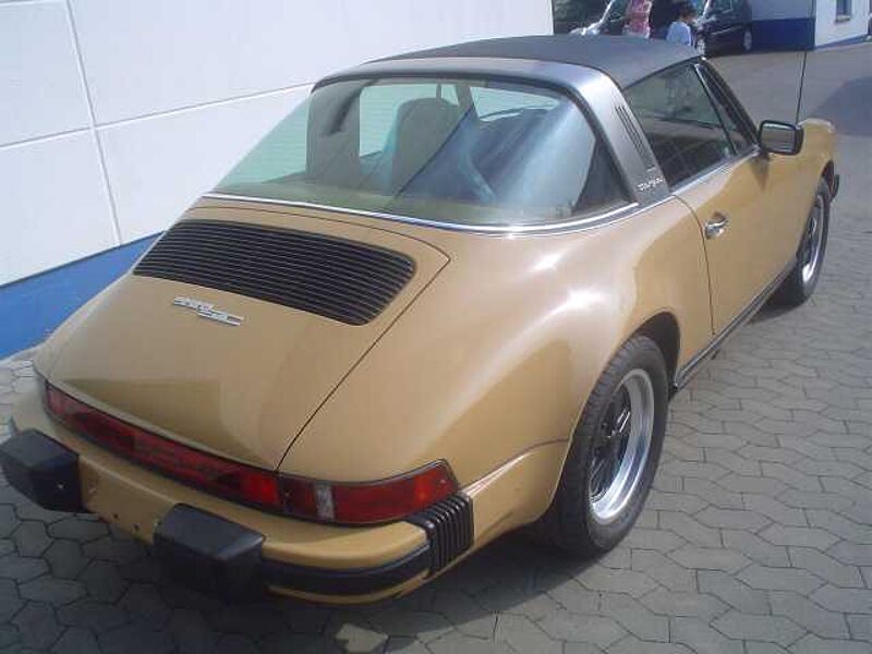 Porsche Verkauft : 911 SC Targa 3.0 Klima / Motor NEU