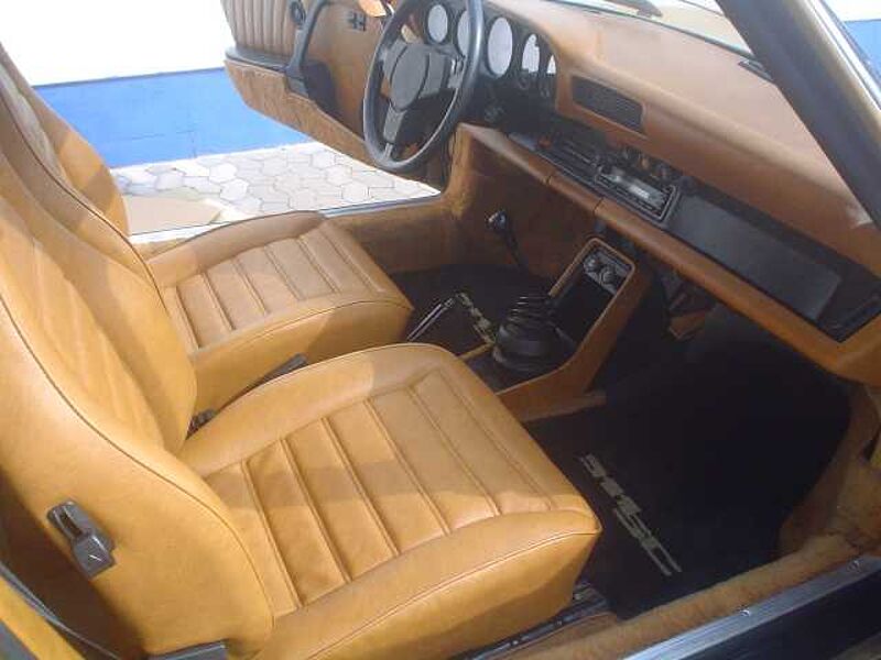 Porsche Verkauft : 911 SC Targa 3.0 Klima / Motor NEU