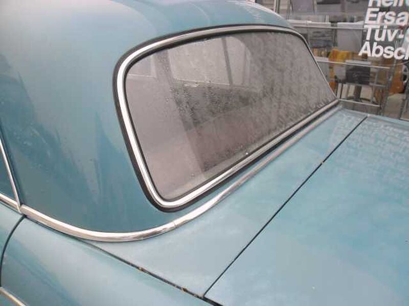 Mercedes-Benz Verkauft : 220 S Ponton/ Faltdach